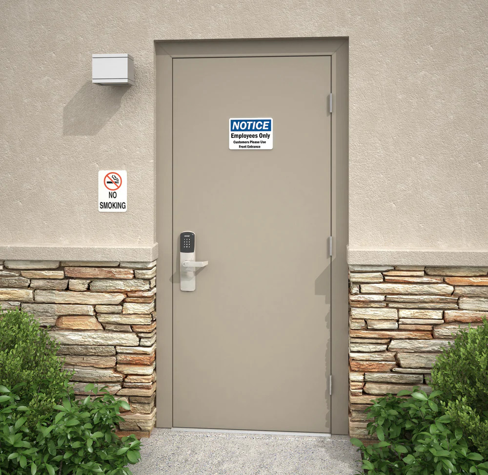 hollow_door_08215137-1526-4672-9bc3-647bcb5565ed
